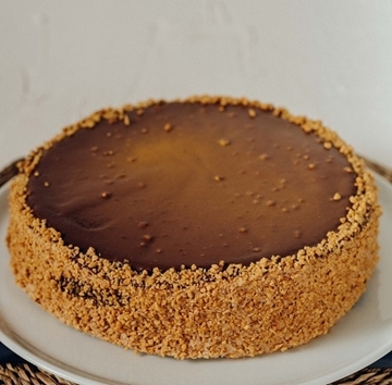Imagen de Tarta Ferrero Dorada 2,1 kg